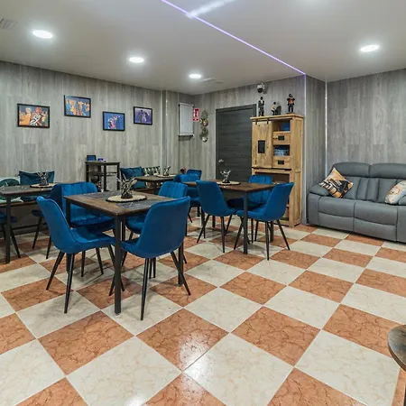 Jazz House Albergue