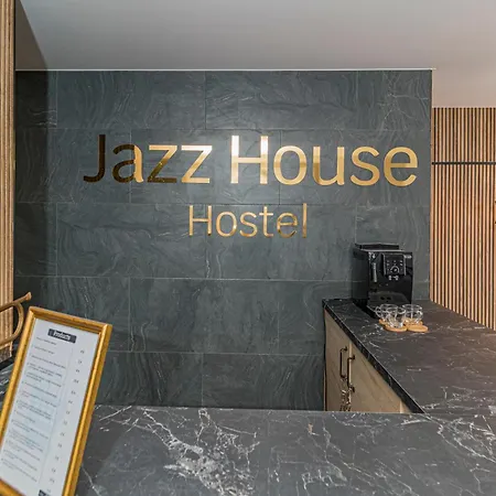 호스텔 Jazz House 또레비에하
