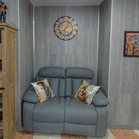 호스텔 Jazz House 또레비에하